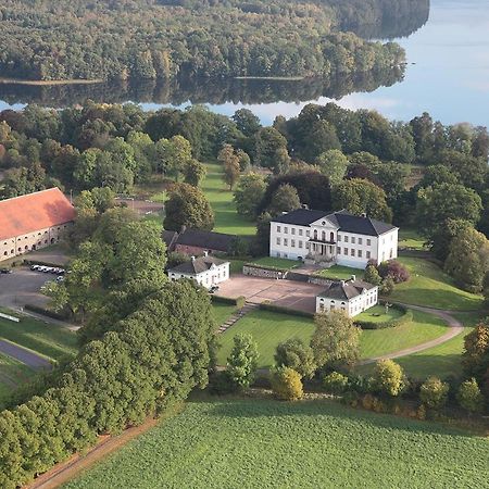 Affittacamere Naeaes Slott Floda  Esterno foto